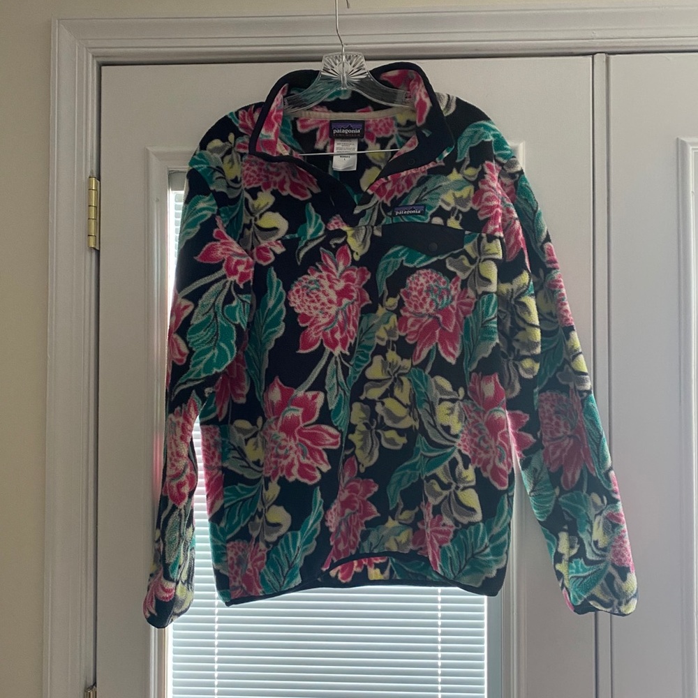 Patagonia Synchilla Hawaiian Floral fleece